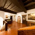 Altstadthotel Weisses Kreuz Hotel 4*