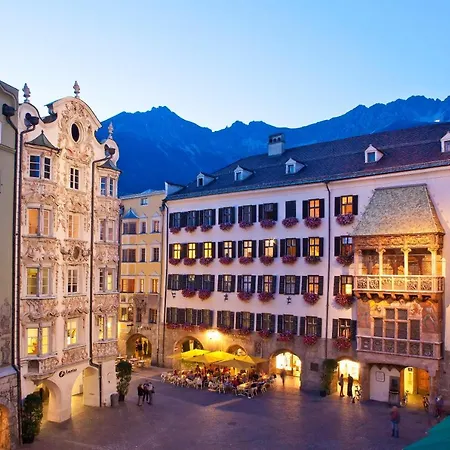 Altstadthotel Weisses Kreuz 酒店 因斯布鲁克