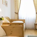 Altstadthotel Weisses Kreuz