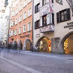 Altstadthotel Weisses Kreuz Hotel Innsbruck