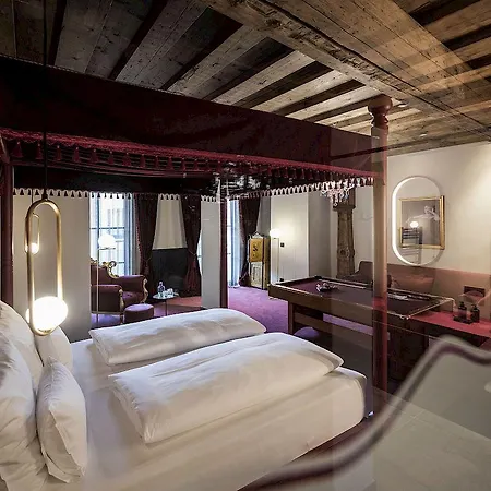 Altstadthotel Weißes Kreuz - In Der Fußgängerzone 4*