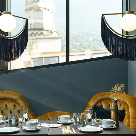 Altstadthotel Weißes Kreuz - In Der Fußgängerzone