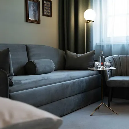 Altstadthotel Weisses Kreuz 4* אינסברוק