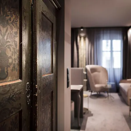 Altstadthotel Weißes Kreuz - In Der Fußgängerzone Hotel