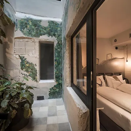 Altstadthotel Weißes Kreuz - In Der Fußgängerzone