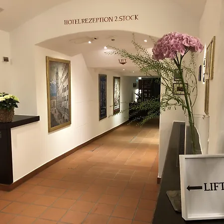 Ξενοδοχείο Altstadthotel Weisses Kreuz