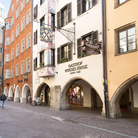 Altstadthotel Weisses Kreuz ホテル インスブルック
