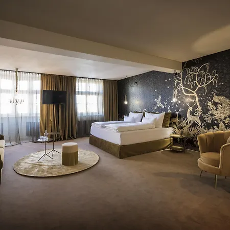 ホテル Altstadthotel Weisses Kreuz