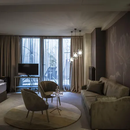 Altstadthotel Weisses Kreuz 4* Ίνσμπρουκ