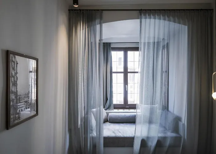 Altstadthotel Weisses Kreuz אינסברוק