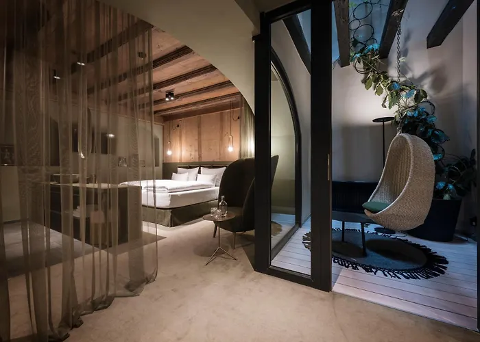 Altstadthotel Weisses Kreuz Hotel