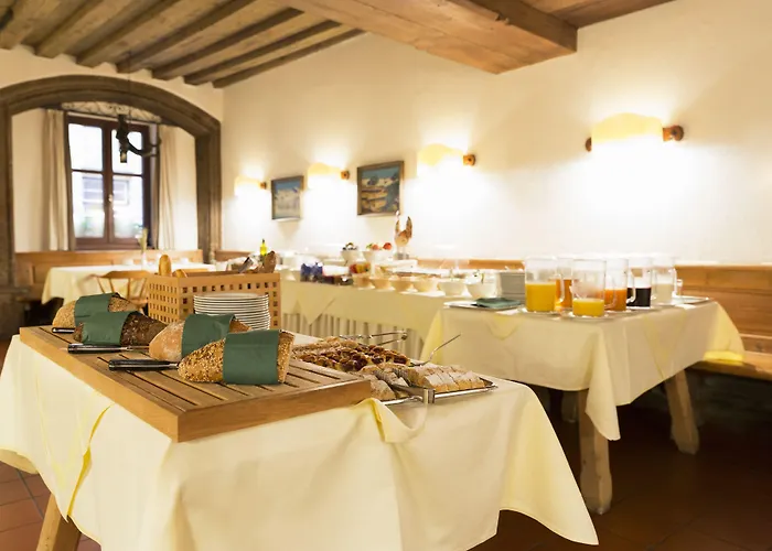 Altstadthotel Weisses Kreuz 4* Innsbruck