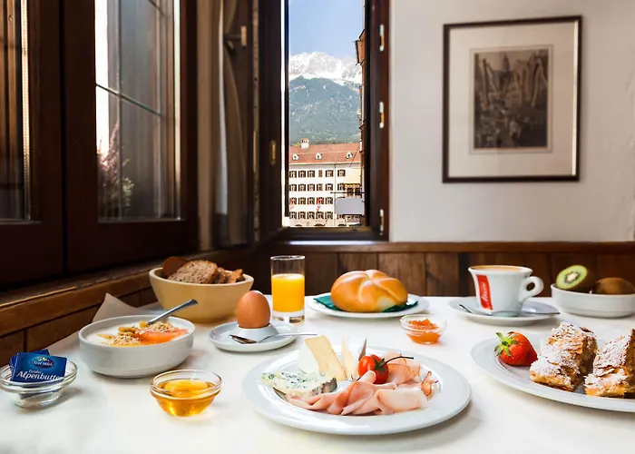 Altstadthotel Weisses Kreuz 4* Innsbruck