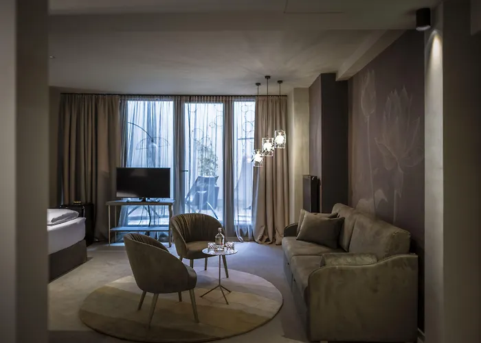 Altstadthotel Weisses Kreuz 4* Innsbruck